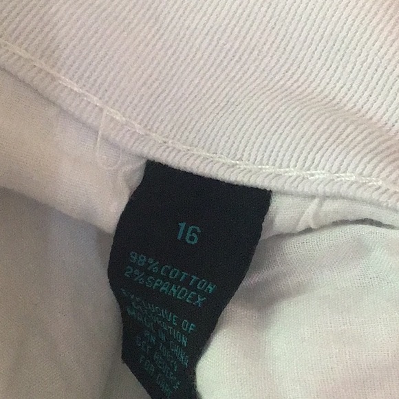 Capris - Picture 4 of 4